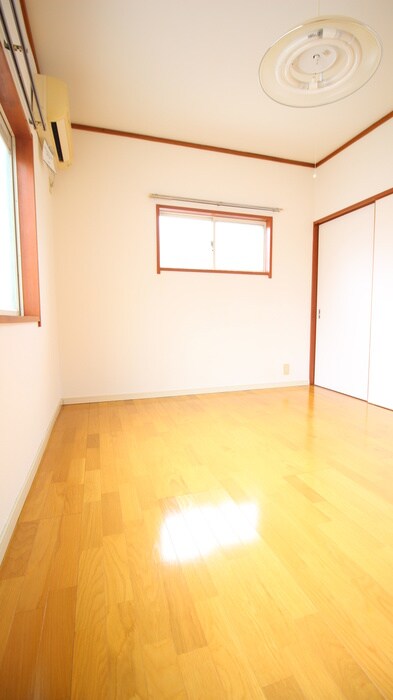 物件内観写真6　(居室)