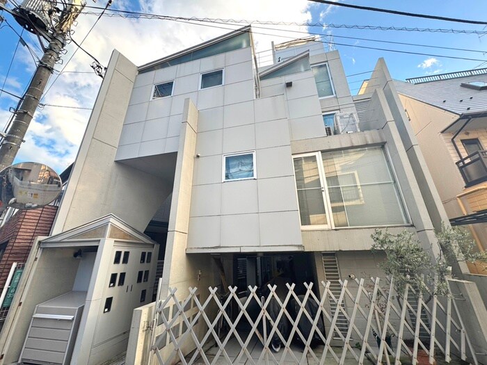 物件外観写真3　(外観写真)