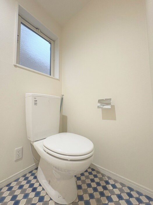 物件内観写真15　(トイレ)