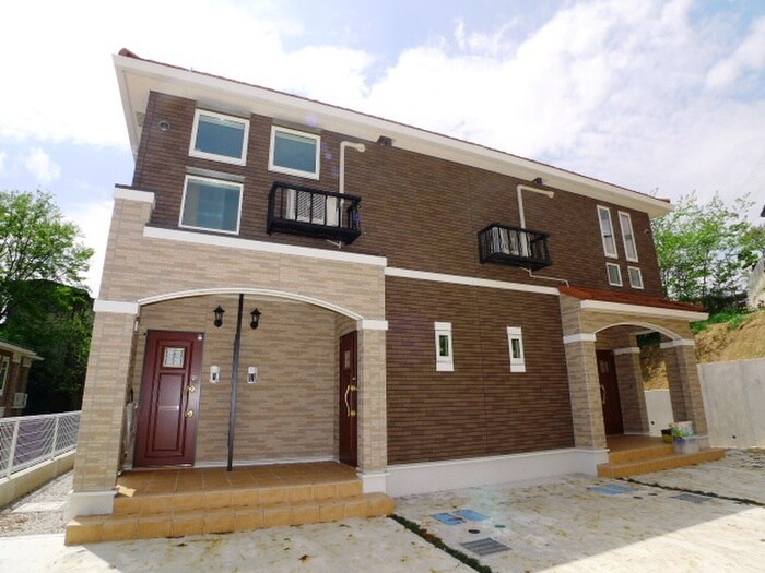 物件外観写真1　(外観写真)