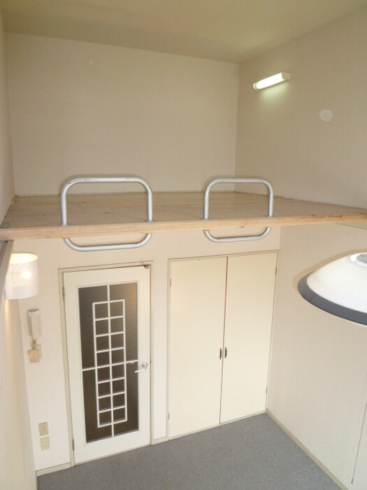 物件内観写真9　(居室)