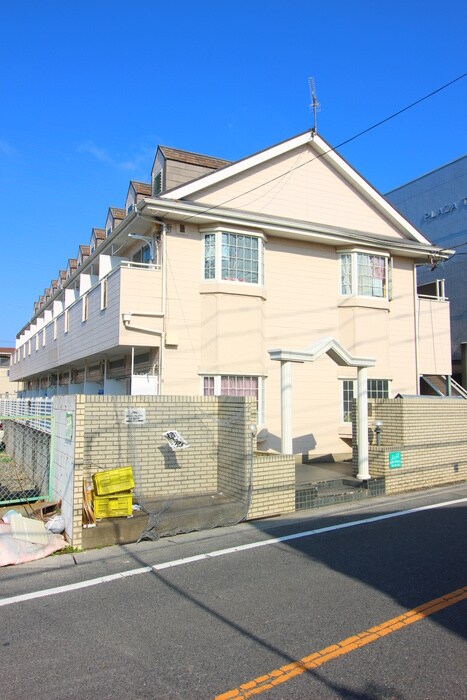 物件外観写真6　(外観写真)