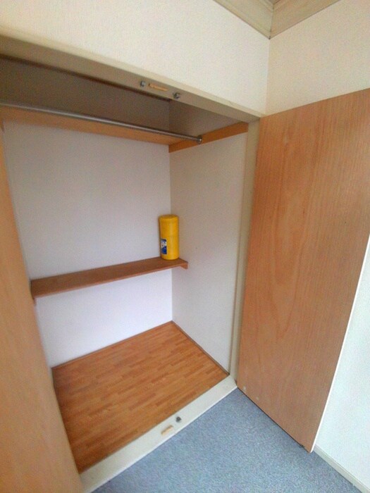 物件内観写真11　(収納)