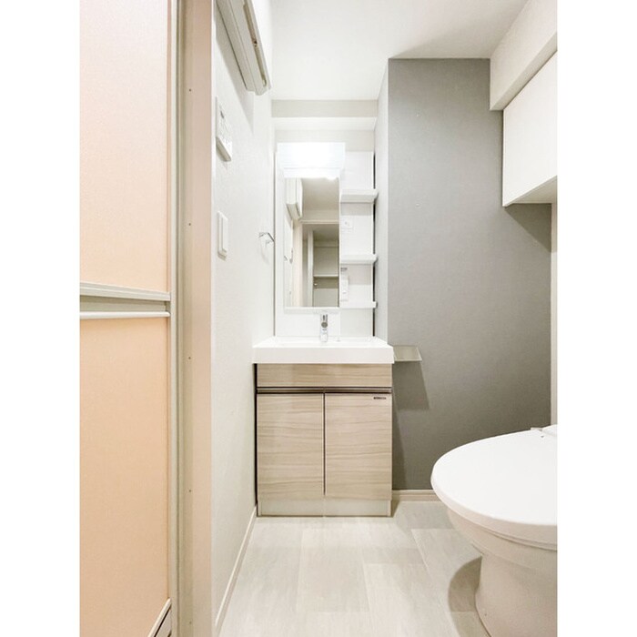 物件内観写真11　(洗面)