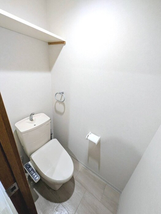 物件内観写真13　(トイレ)