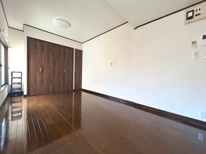 物件内観写真6　(居室)