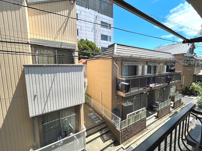 物件内観写真15　(室内からの展望)