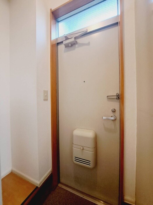 物件内観写真20　(玄関)