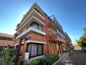 アーバン・ロイヤル・パレス外観写真