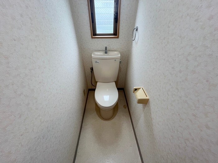 物件内観写真7　(トイレ)