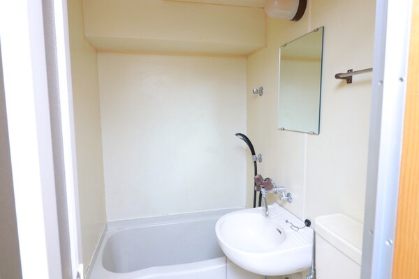 バス／シャワールーム等