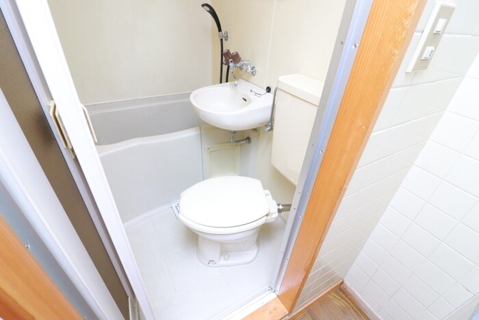 物件内観写真10　(トイレ)