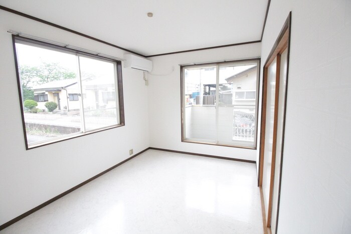 物件内観写真7　(居室)