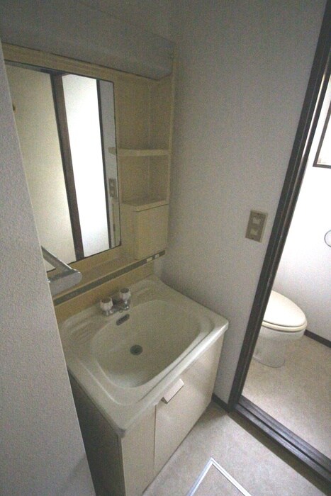 物件内観写真13　(洗面)