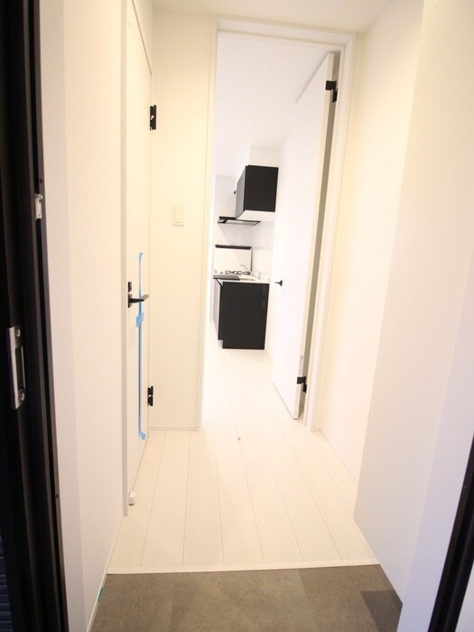 物件内観写真19　(玄関)