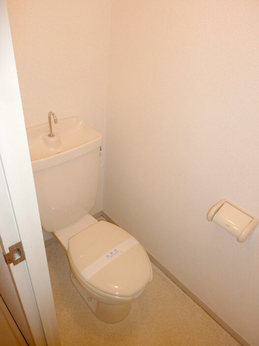 物件内観写真16　(トイレ)