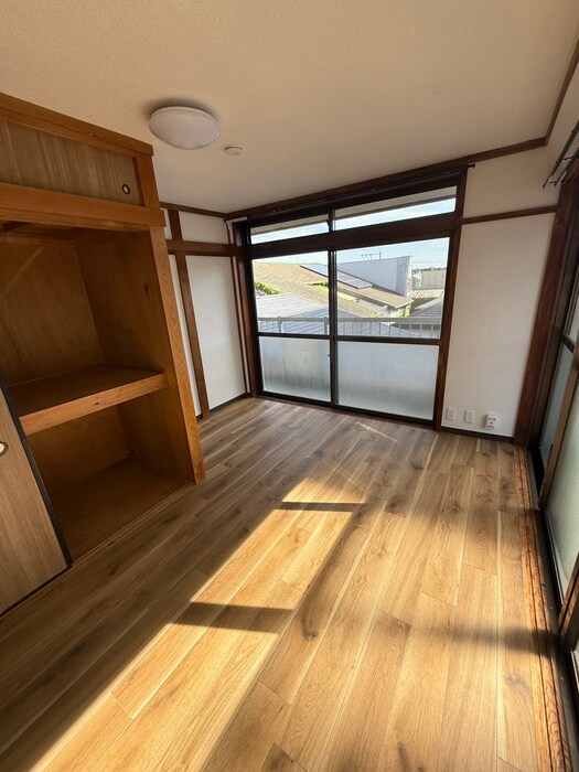 物件内観写真19　(居室)