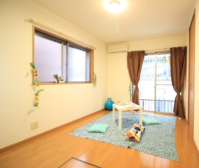 物件内観写真7　(居室)