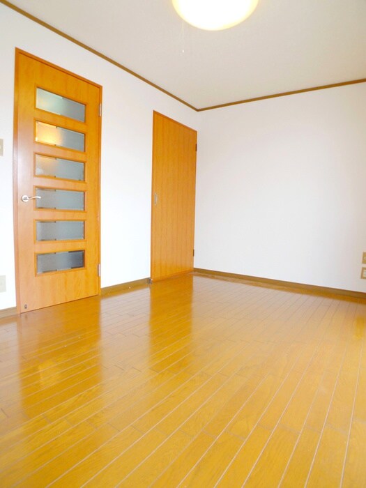 物件内観写真8　(内観写真)