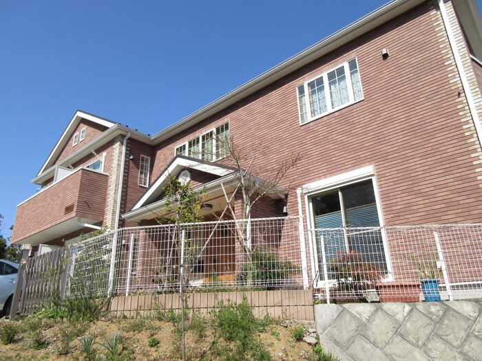 物件外観写真5　(外観写真)