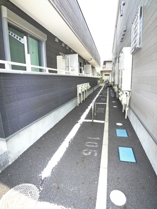 物件外観写真5　(駐輪場)