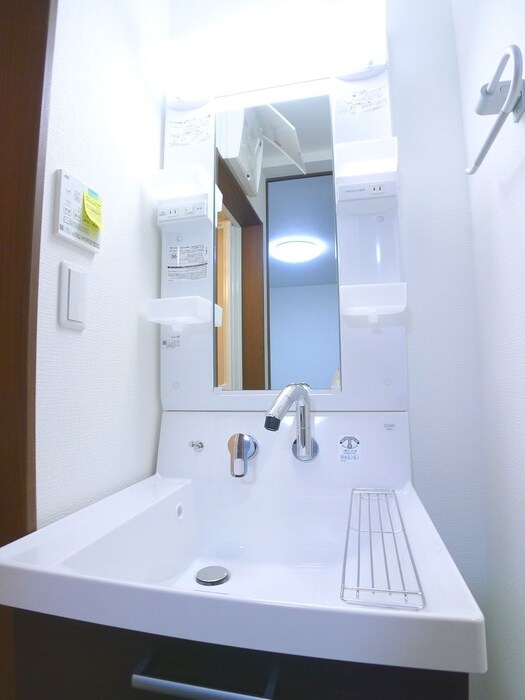 物件内観写真10　(洗面)