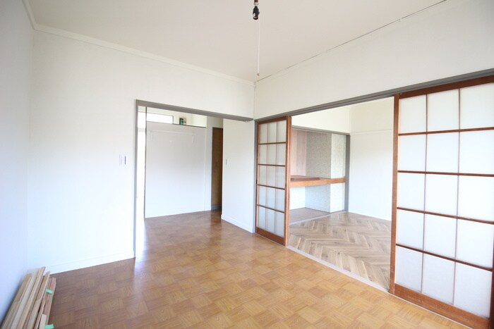 物件内観写真8　(居室)