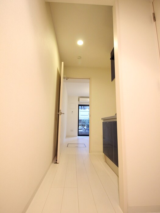 物件内観写真15　(廊下)