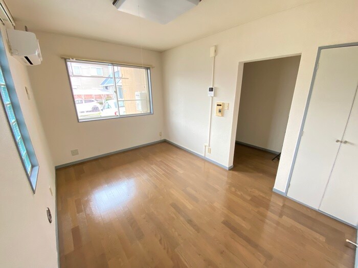 物件内観写真14　(居室)