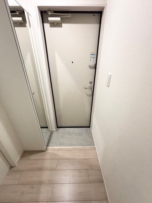 物件内観写真17　(玄関)