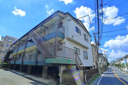 ダモイ・エム外観写真