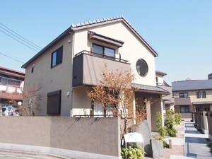 北見小路西棟外観写真