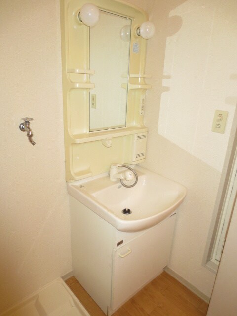 物件内観写真10　(洗面)