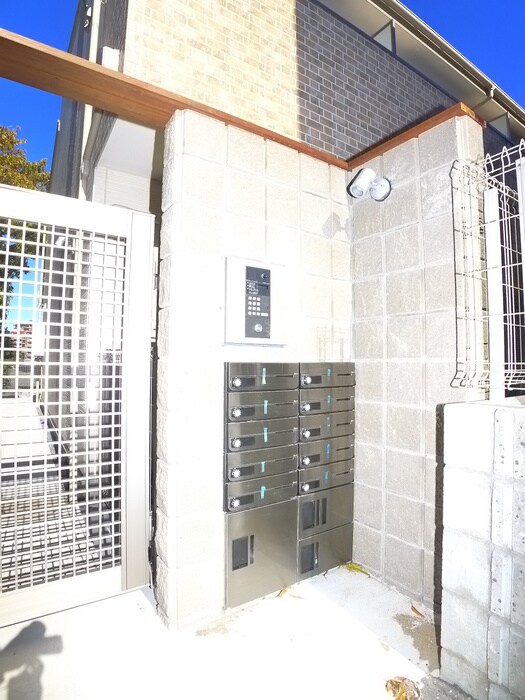 物件外観写真6　(建物設備)