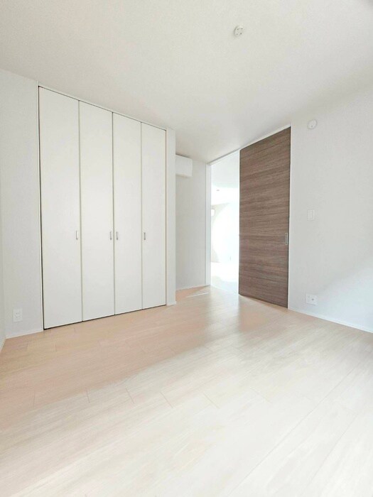 物件内観写真8　(居室)