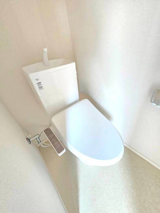 物件内観写真16　(トイレ)