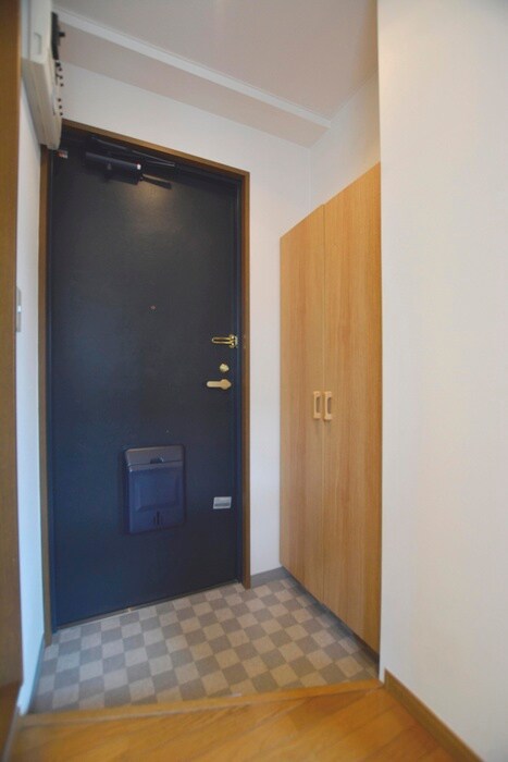 物件内観写真15　(玄関)