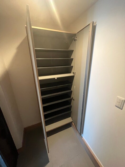 物件内観写真20　(靴箱)