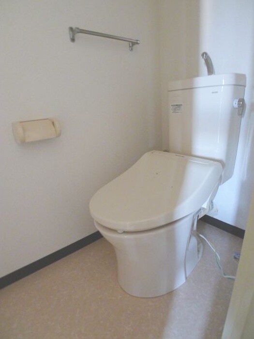 物件内観写真13　(トイレ)