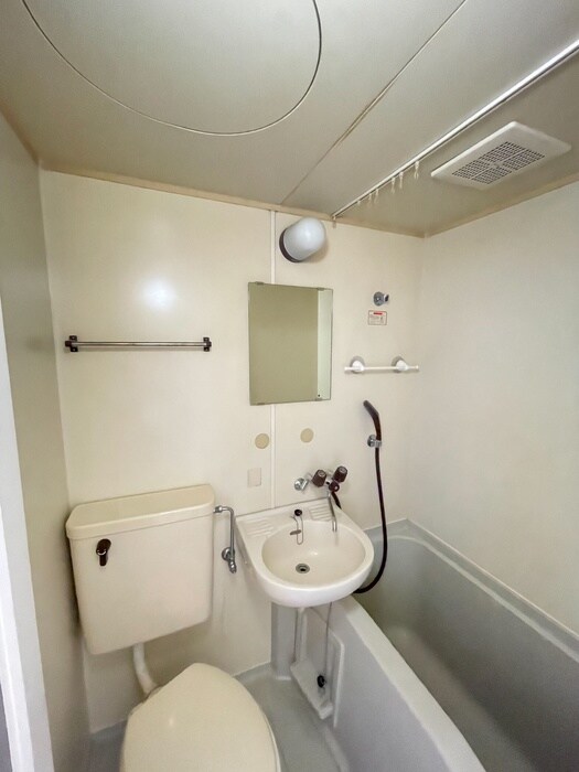 物件内観写真16　(洗面)