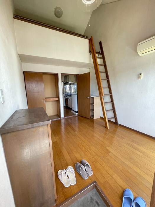 物件内観写真22　(廊下)