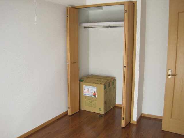 物件内観写真8　(内観写真)