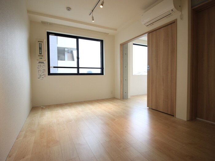 物件内観写真18　(居室)