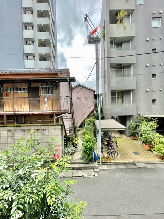 物件内観写真19　(室内からの展望)