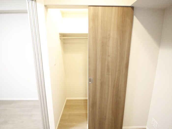 物件内観写真11　(収納)
