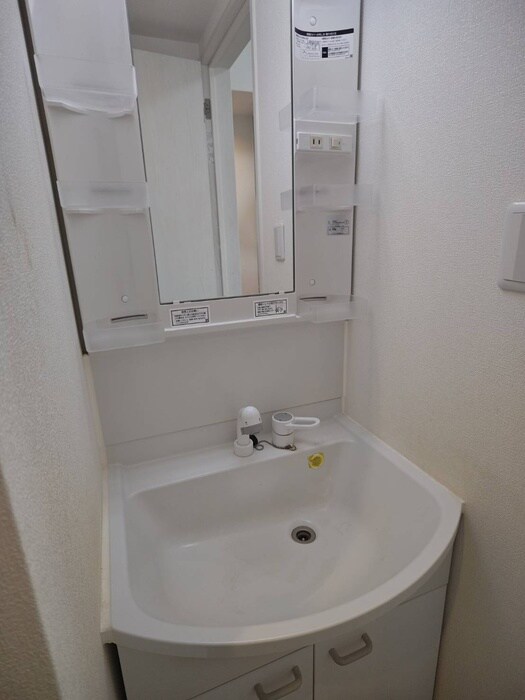 物件内観写真16　(洗面)