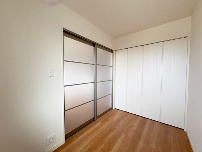 物件内観写真19　(居室)