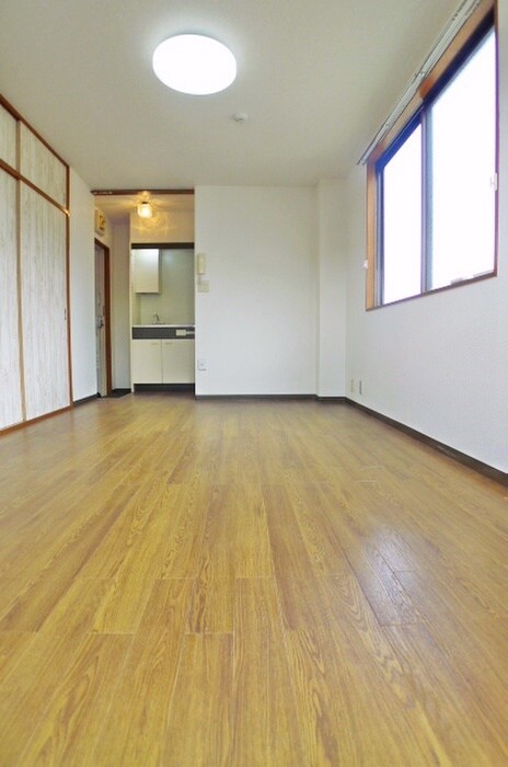 物件内観写真5　(居室)