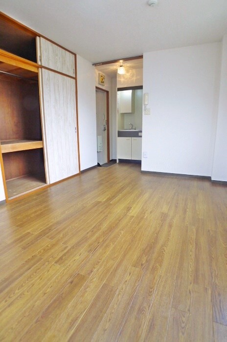 物件内観写真8　(収納)