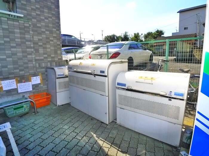 物件外観写真4　(建物設備)